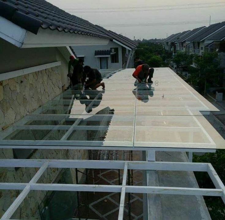 Borongan Atap Kaca Sandblast Jaya Intero di Medan